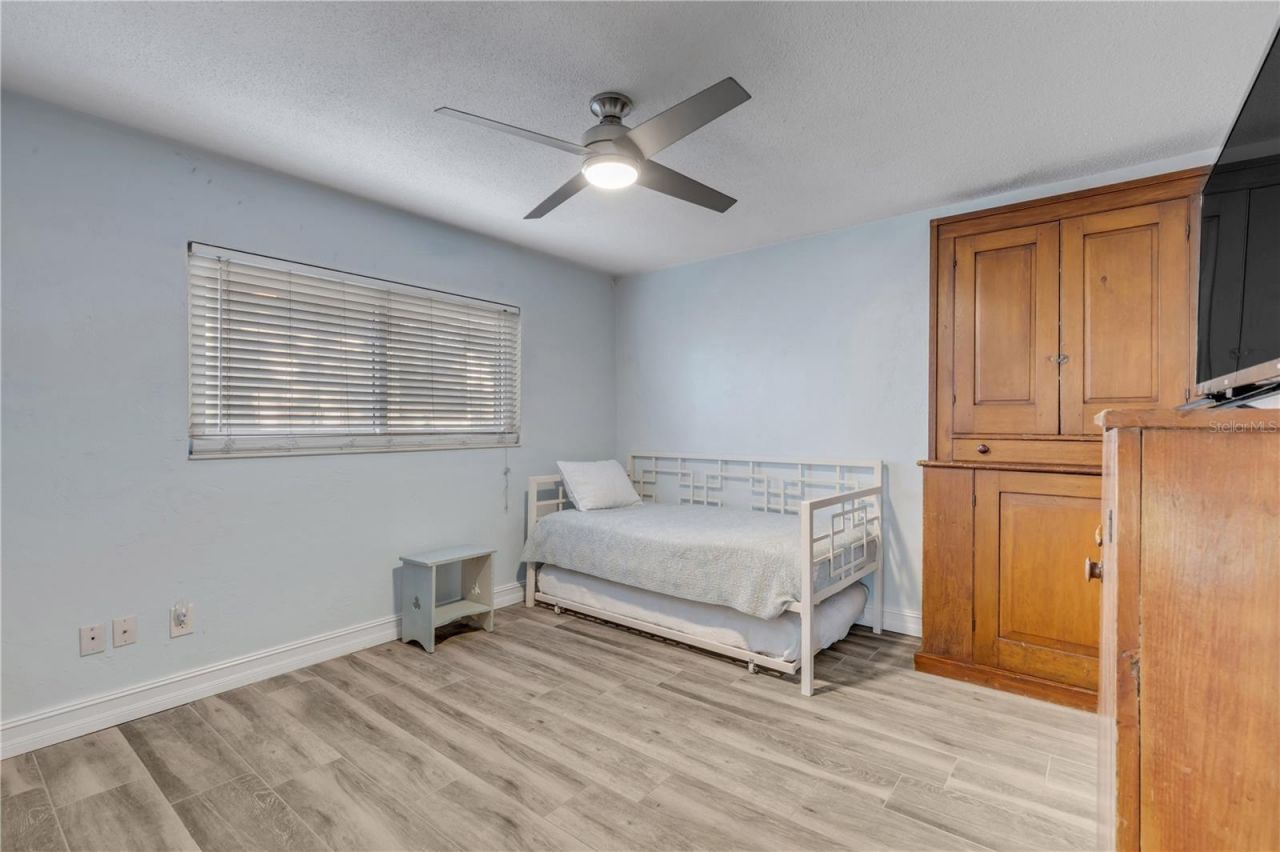 4602 Saxon Drive, New Smyrna Beach, FL 32169 Photo