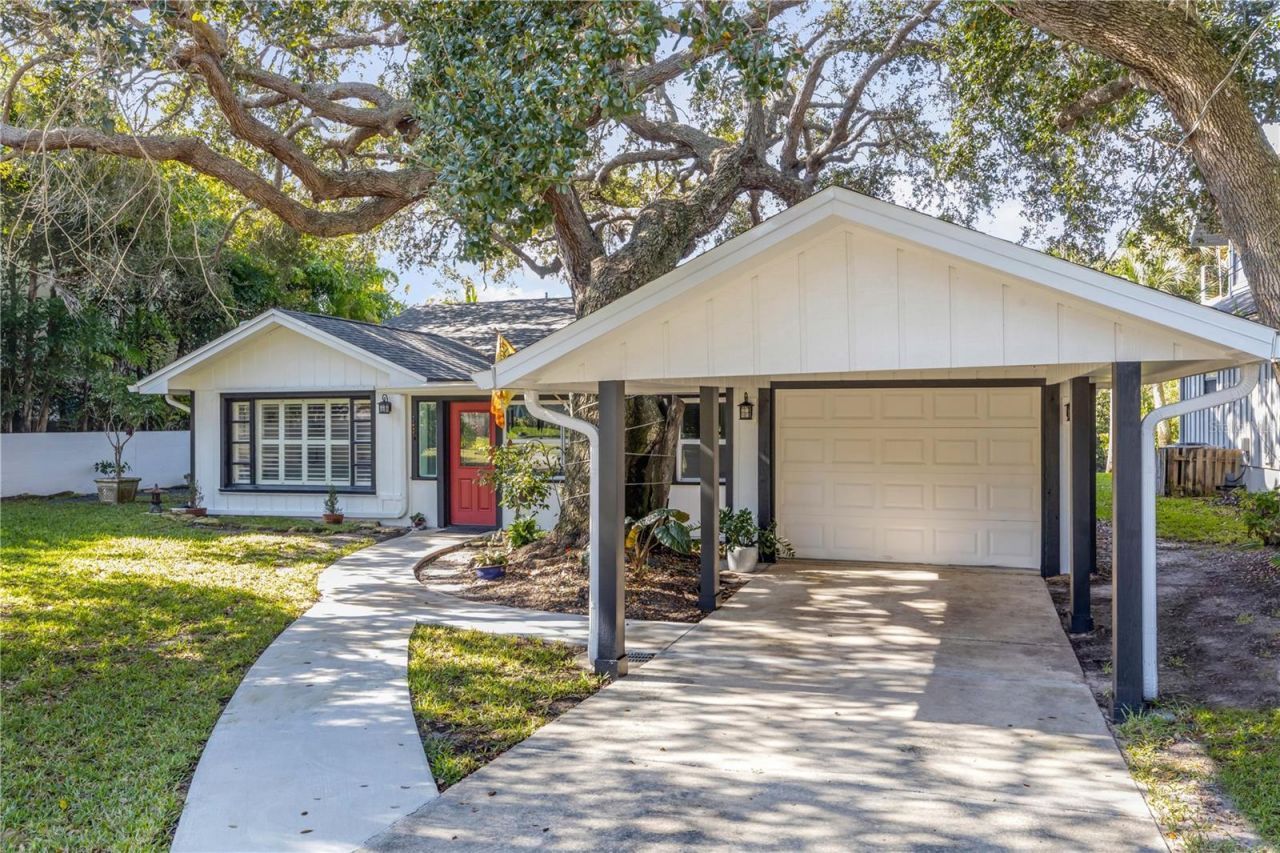 4602 Saxon Drive, New Smyrna Beach, FL 32169 Photo