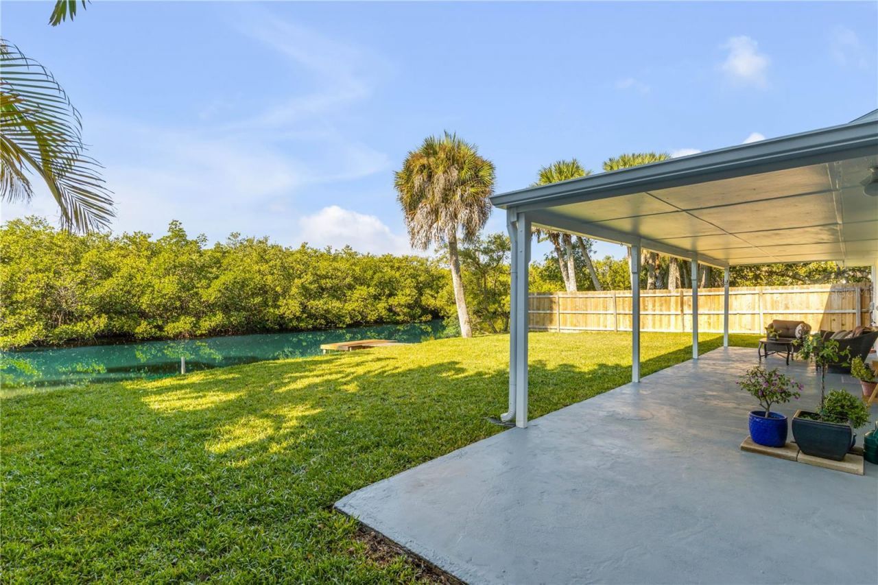 4602 Saxon Drive, New Smyrna Beach, FL 32169 Photo