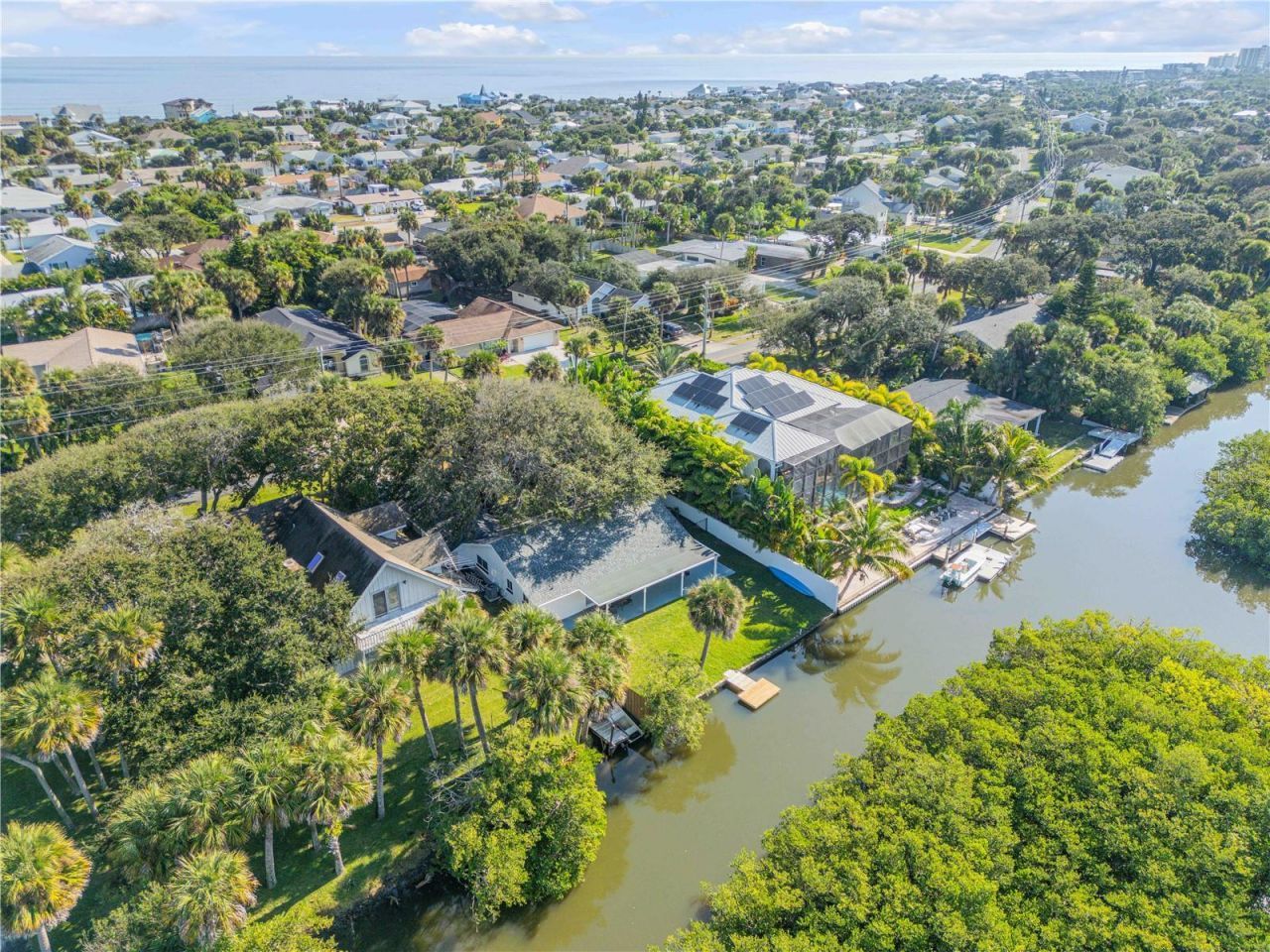 4602 Saxon Drive, New Smyrna Beach, FL 32169 Photo