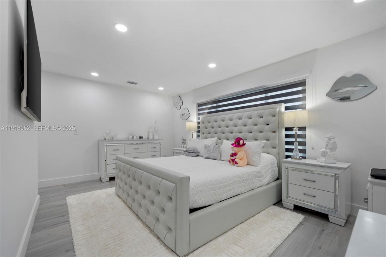 850 SW 31st Ave, Fort Lauderdale, FL 33312 Photo