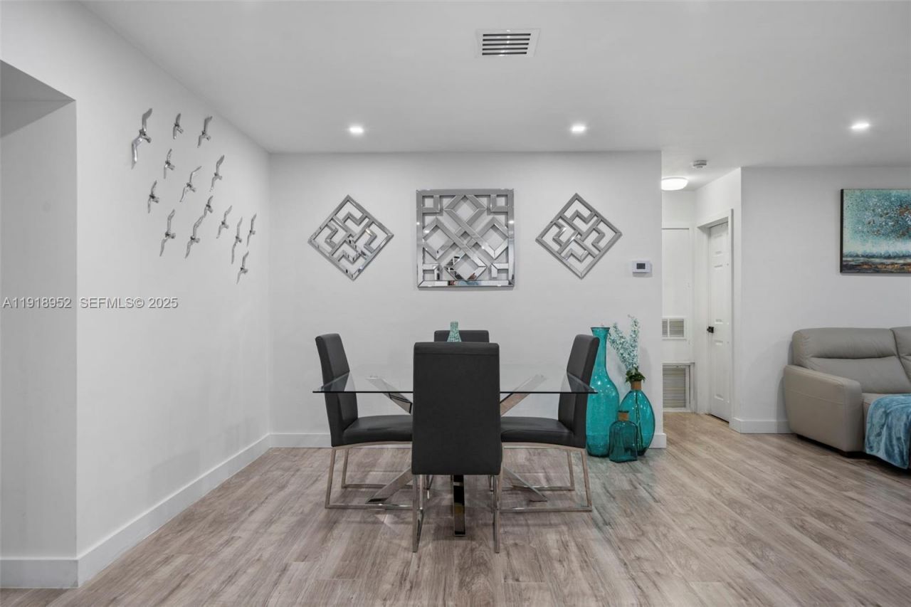 850 SW 31st Ave, Fort Lauderdale, FL 33312 Photo