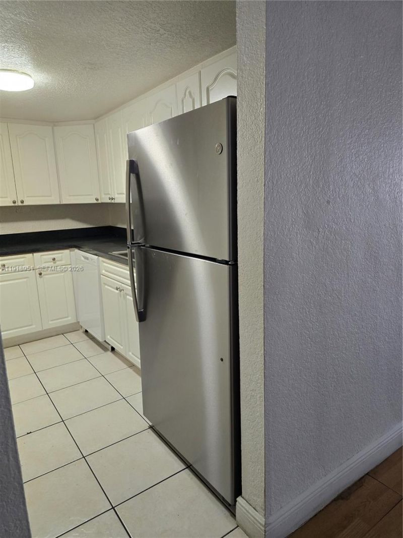 7925 SW 104th St, Unit 201E, Miami, FL 33156 Photo