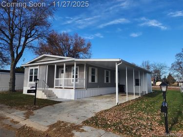 650 W Adrian Street, Blissfield Vlg, MI 49228