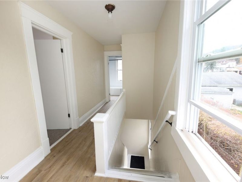 340 Indiana Avenue, Chester, WV 26034 Photo 19