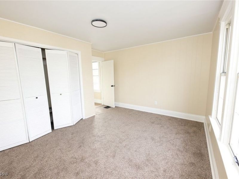 340 Indiana Avenue, Chester, WV 26034 Photo 21