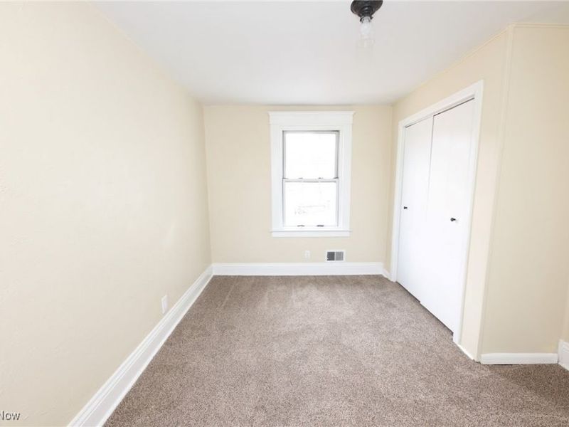 340 Indiana Avenue, Chester, WV 26034 Photo 22