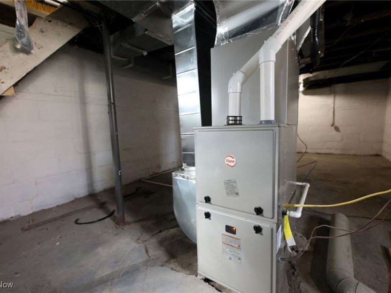 340 Indiana Avenue, Chester, WV 26034 Photo 26