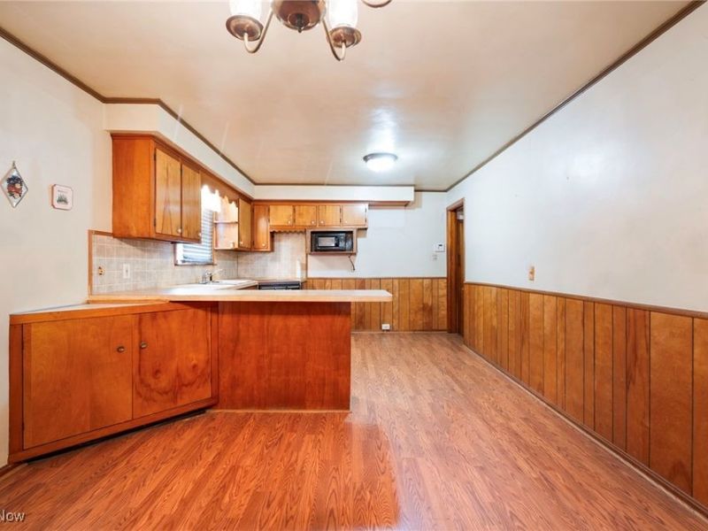 193 Euclid Boulevard, Youngstown, OH 44505 Photo 9