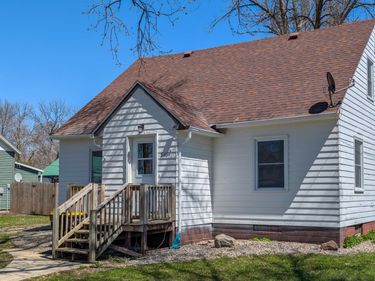 545 2nd Avenue SE, Wells, MN 56097