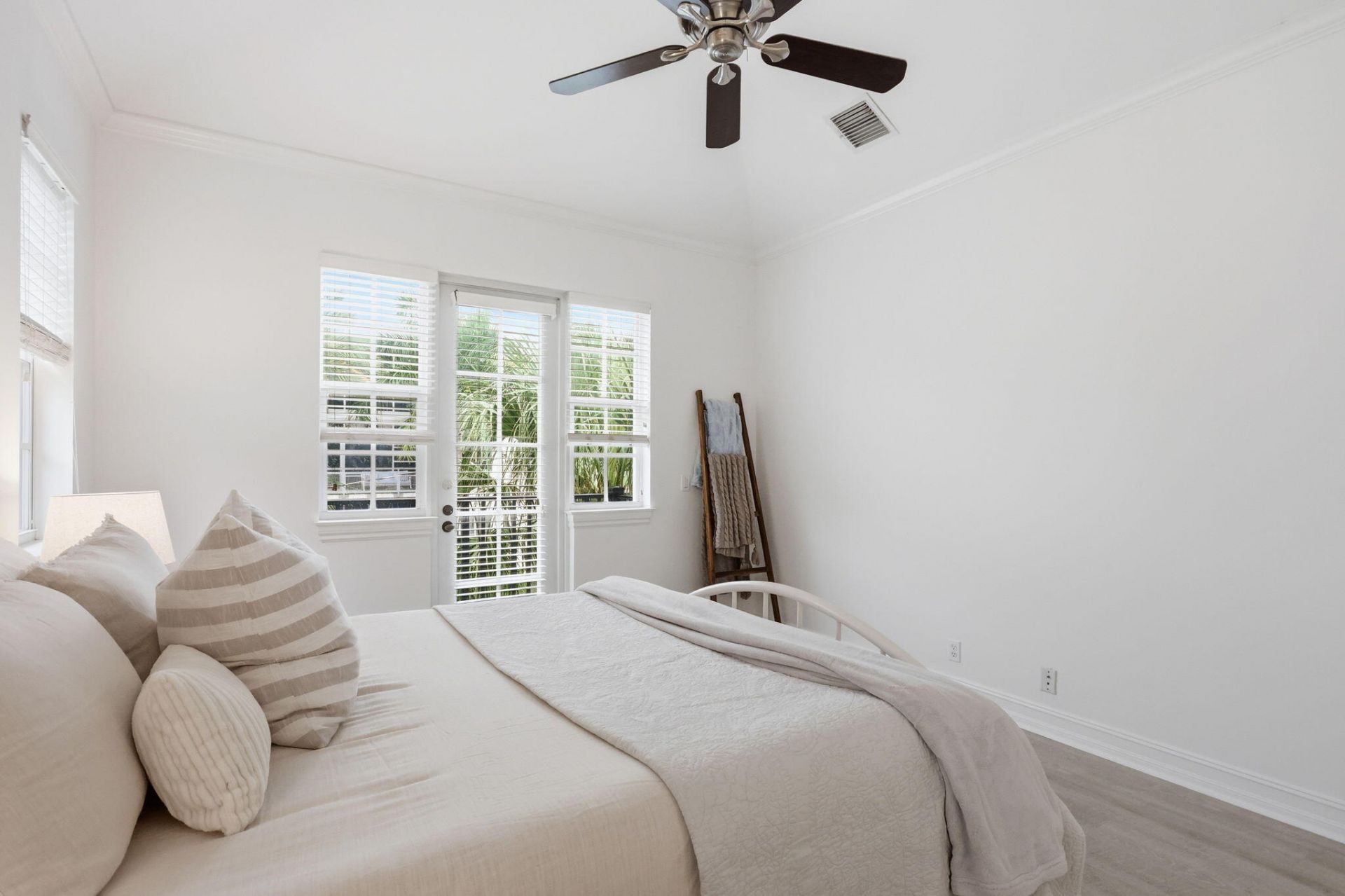 349 E Mallory Circle, Delray Beach, FL 33483 Photo