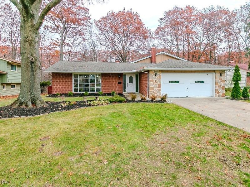 363 Balmoral Drive, Richmond Heights, OH 44143 Photo 1