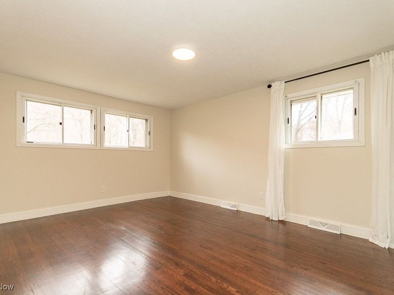 363 Balmoral Drive, Richmond Heights, OH 44143 Photo 25