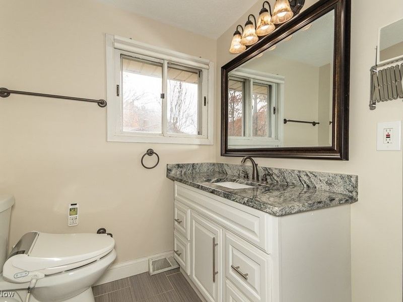 363 Balmoral Drive, Richmond Heights, OH 44143 Photo 28