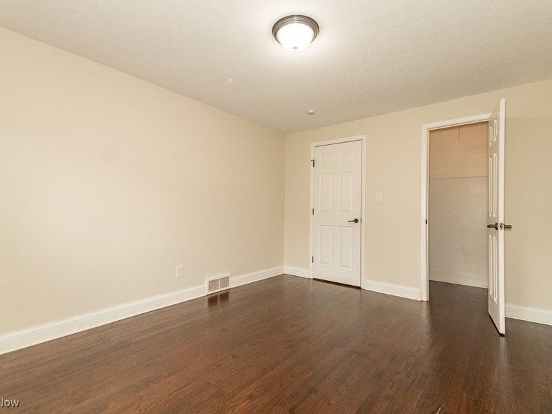 363 Balmoral Drive, Richmond Heights, OH 44143 Photo 32