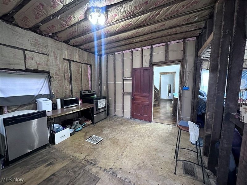 128 Main Street, Dexter City, OH 45727 Photo 4