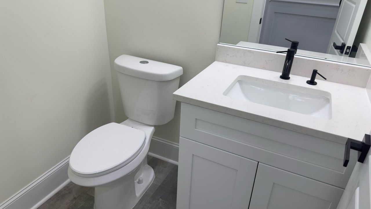 3417 Smoketree Court Photo 17