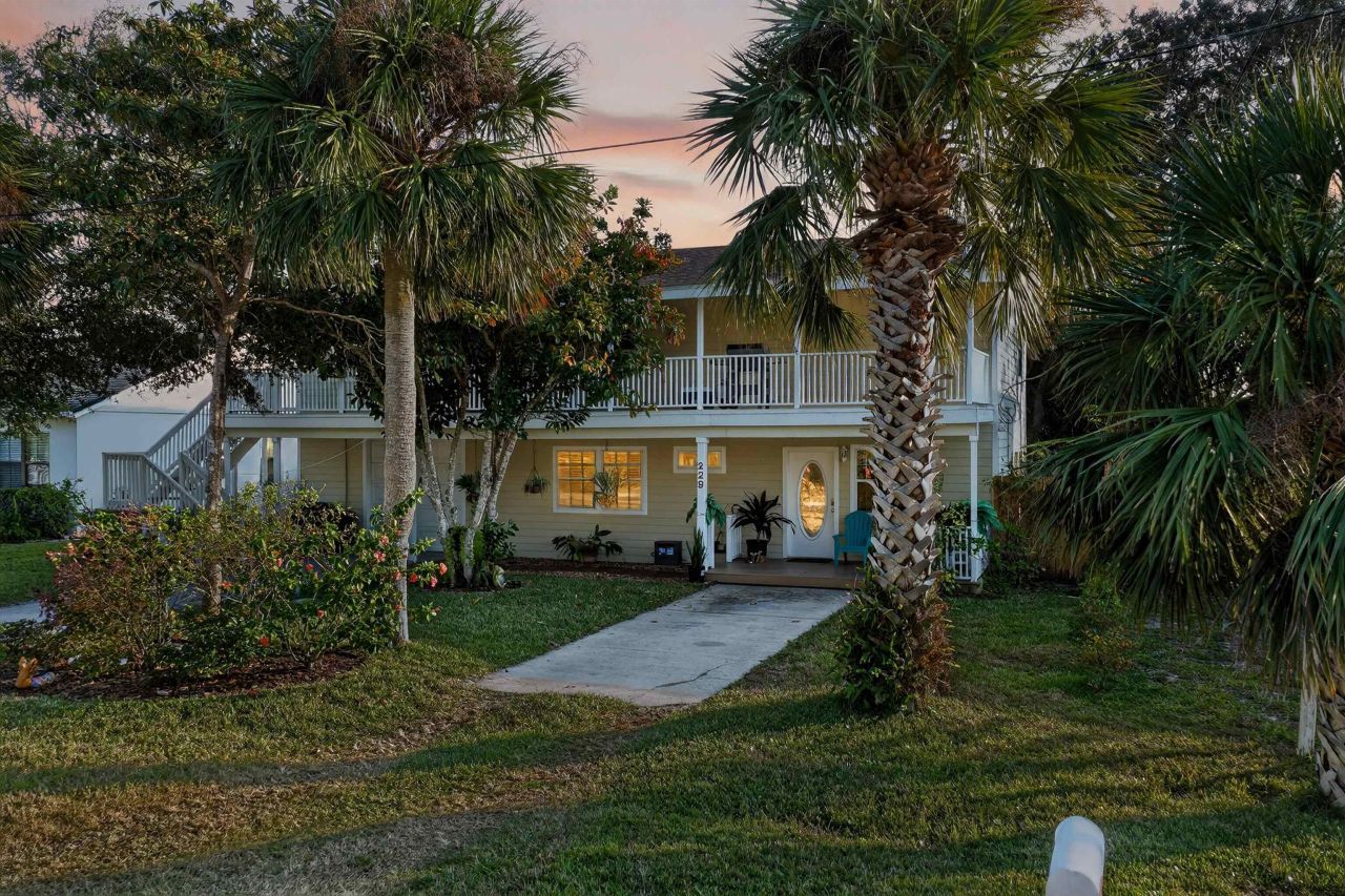 229 Dondanville Rd, Saint Augustine, FL 32080 Main Photo