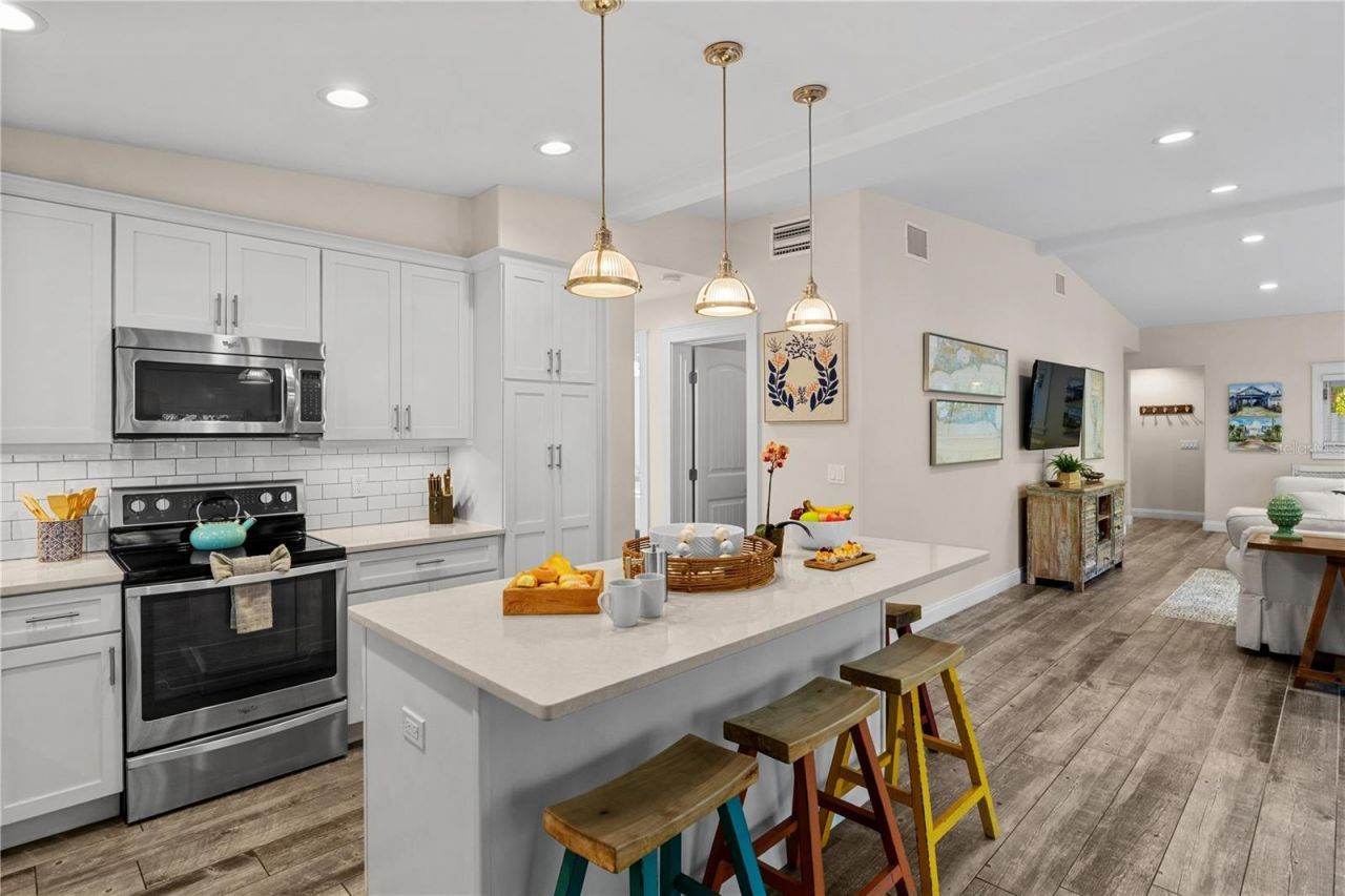 312 Hardin Avenue, Anna Maria, FL 34216 Photo