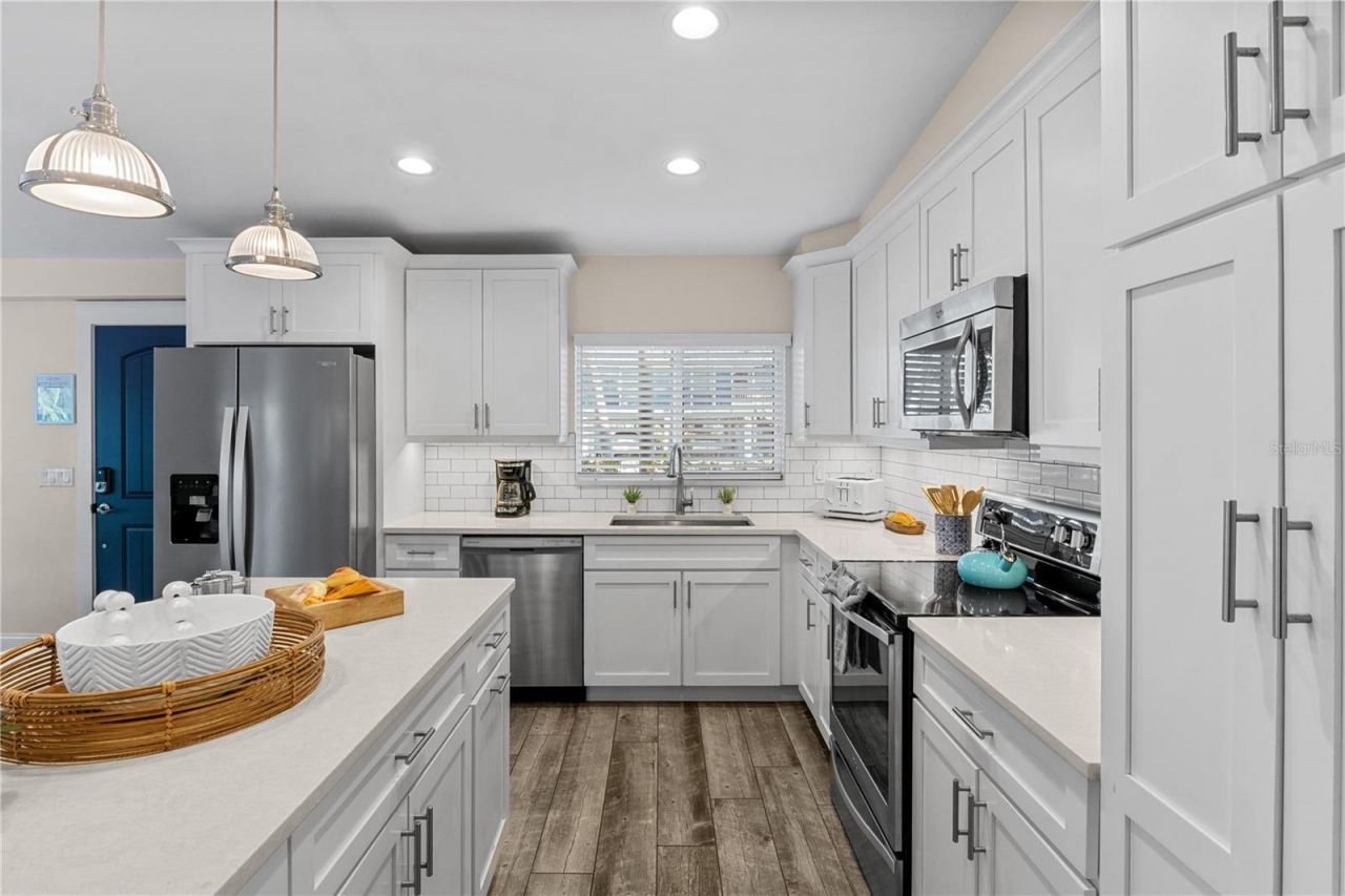 312 Hardin Avenue, Anna Maria, FL 34216 Photo