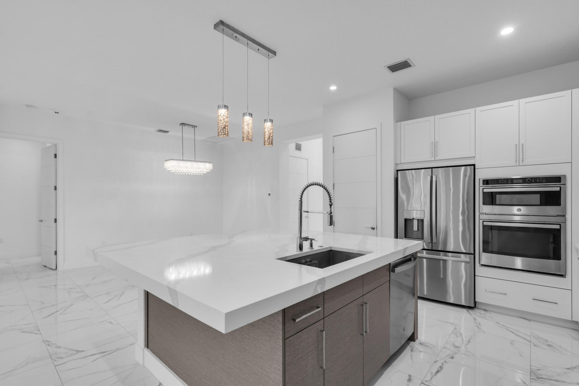 8281 Oceanus Drive, Boca Raton, FL 33496 Photo