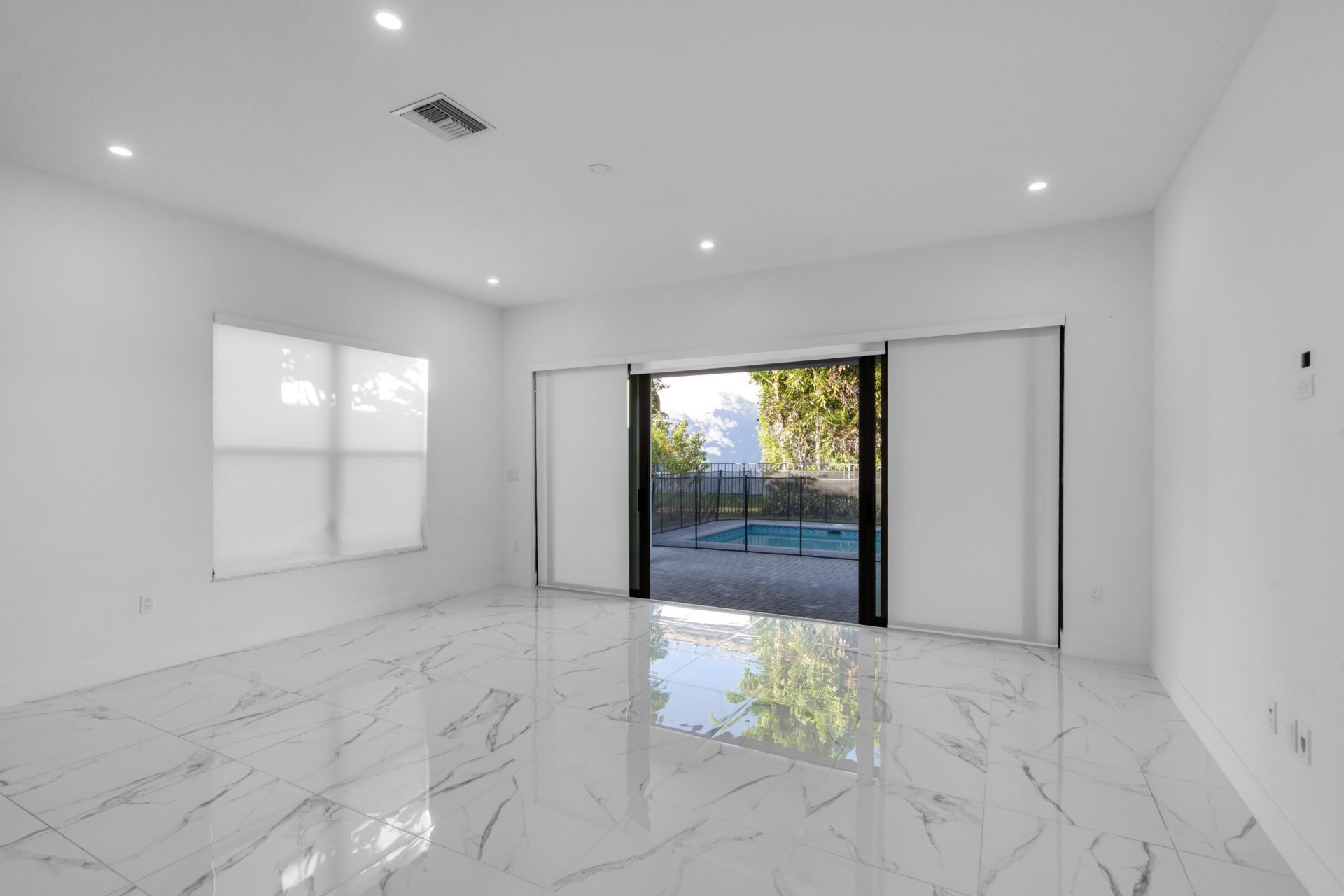 8281 Oceanus Drive, Boca Raton, FL 33496 Photo