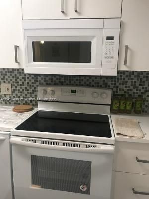 16801 NE 14th Ave, Unit 309, Miami, FL 33162 Photo