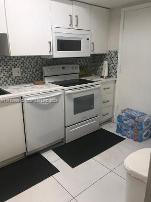 16801 NE 14th Ave, Unit 309, Miami, FL 33162 Photo