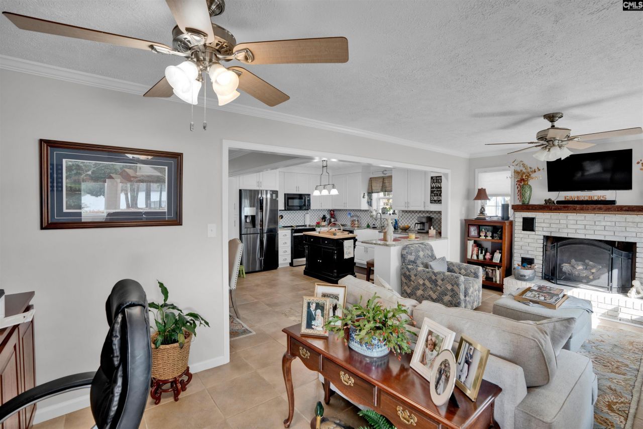 110 Rose Garden Point Photo 10