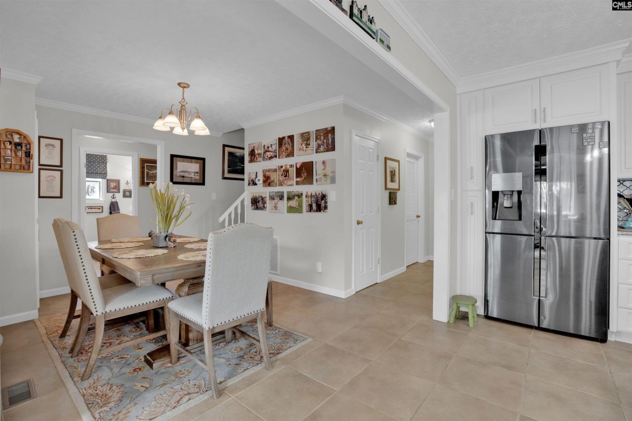 110 Rose Garden Point Photo 13