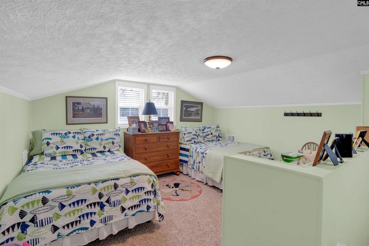 110 Rose Garden Point Photo 34