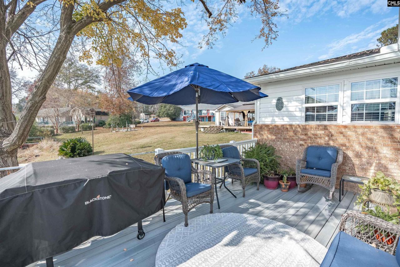 110 Rose Garden Point Photo 38