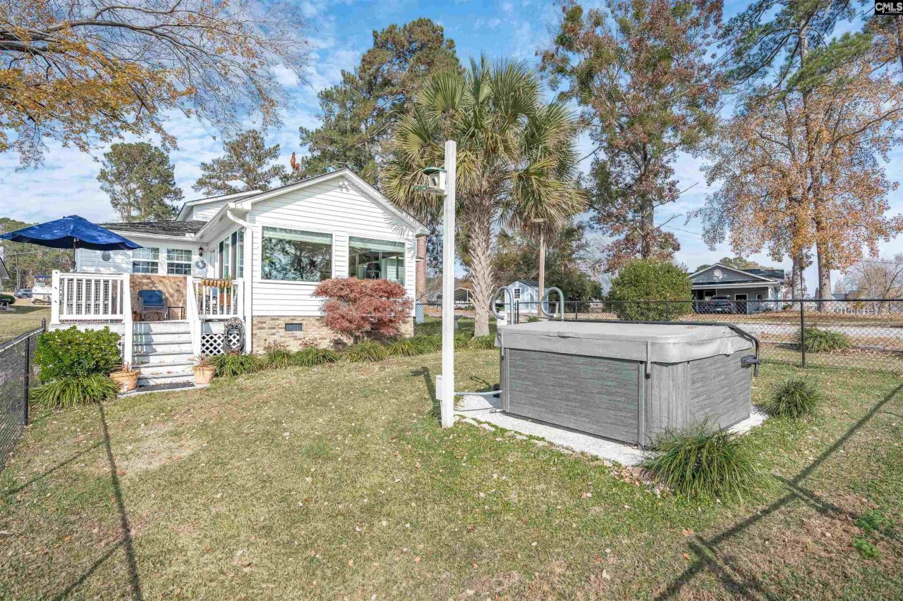 110 Rose Garden Point Photo 41