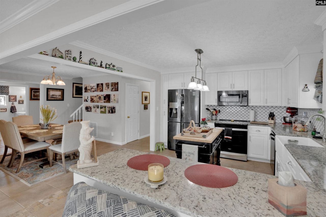 110 Rose Garden Point Photo 8