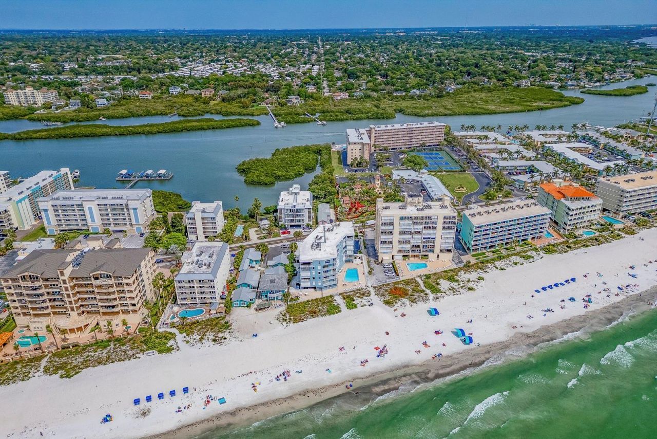 19451 Gulf Boulevard, Unit 604, Indian Shores, FL 33785 Photo