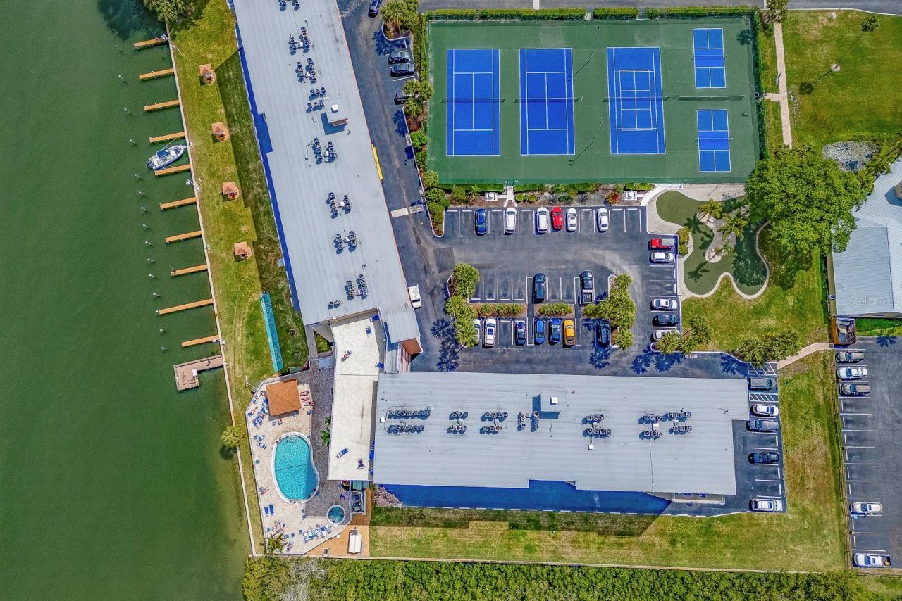 19451 Gulf Boulevard, Unit 604, Indian Shores, FL 33785 Photo