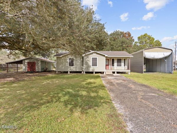 1007 Louis Drive, Breaux Bridge, LA 70517