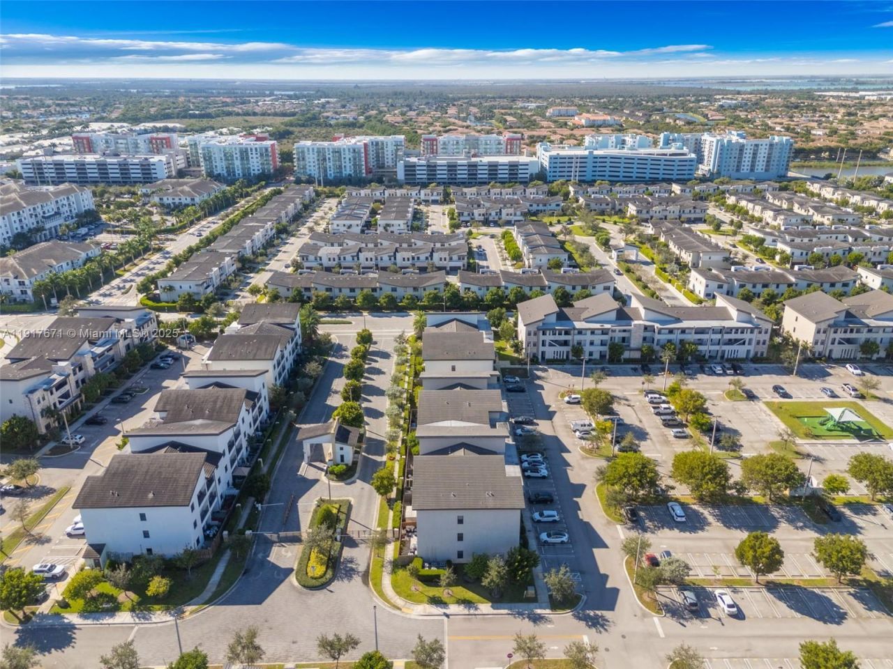 7915 NW 104th Ave, Unit 24, Doral, FL 33178 Photo