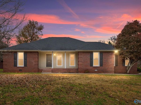 120 Singletree Drive, Hazel Green, AL 35750