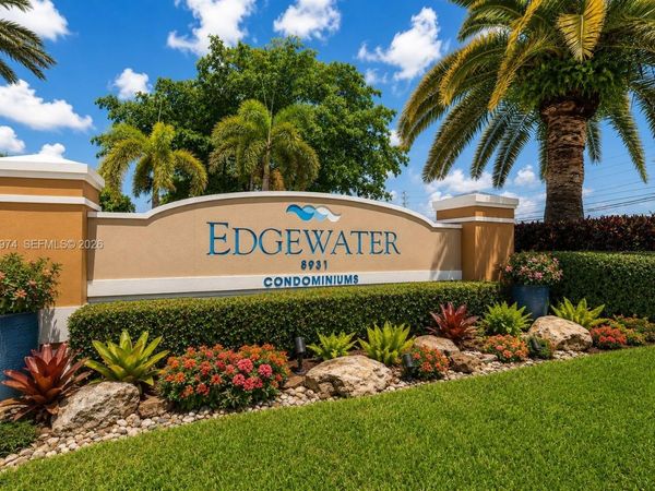 8801 Wiles Rd, Unit 307, Coral Springs, FL 33067