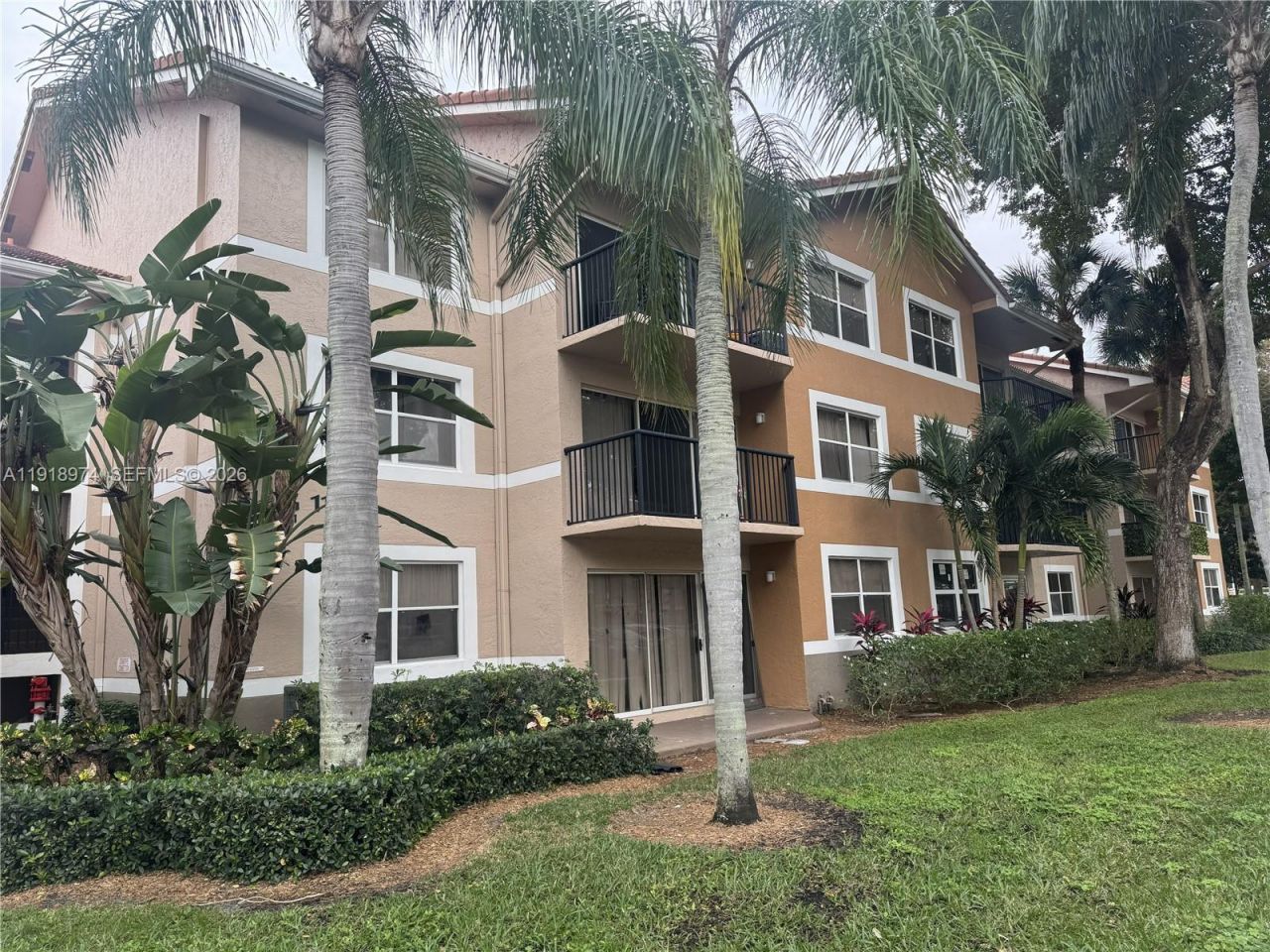 8801 Wiles Rd, Unit 307, Coral Springs, FL 33067 Photo