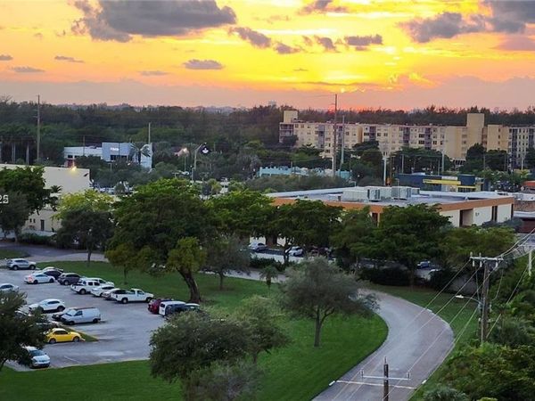 18021 Biscayne Blvd, Unit 903, Aventura, FL 33160