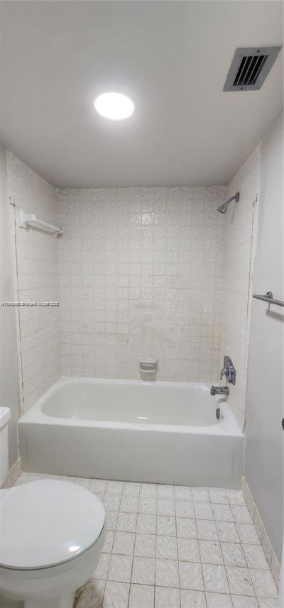 18021 Biscayne Blvd, Unit 903, Aventura, FL 33160 Photo