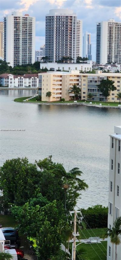 18021 Biscayne Blvd, Unit 903, Aventura, FL 33160 Photo