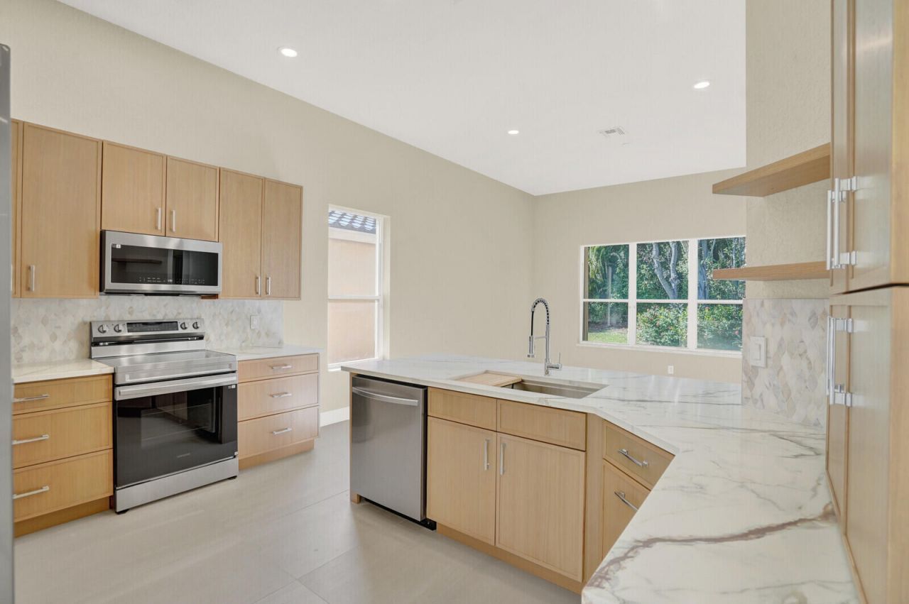 8957 Torcello Way, Boynton Beach, FL 33472 Photo