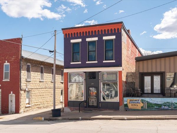 197 Main Street, Lansing, IA 52151