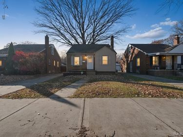 18627 Justine Street, Detroit, MI 48234