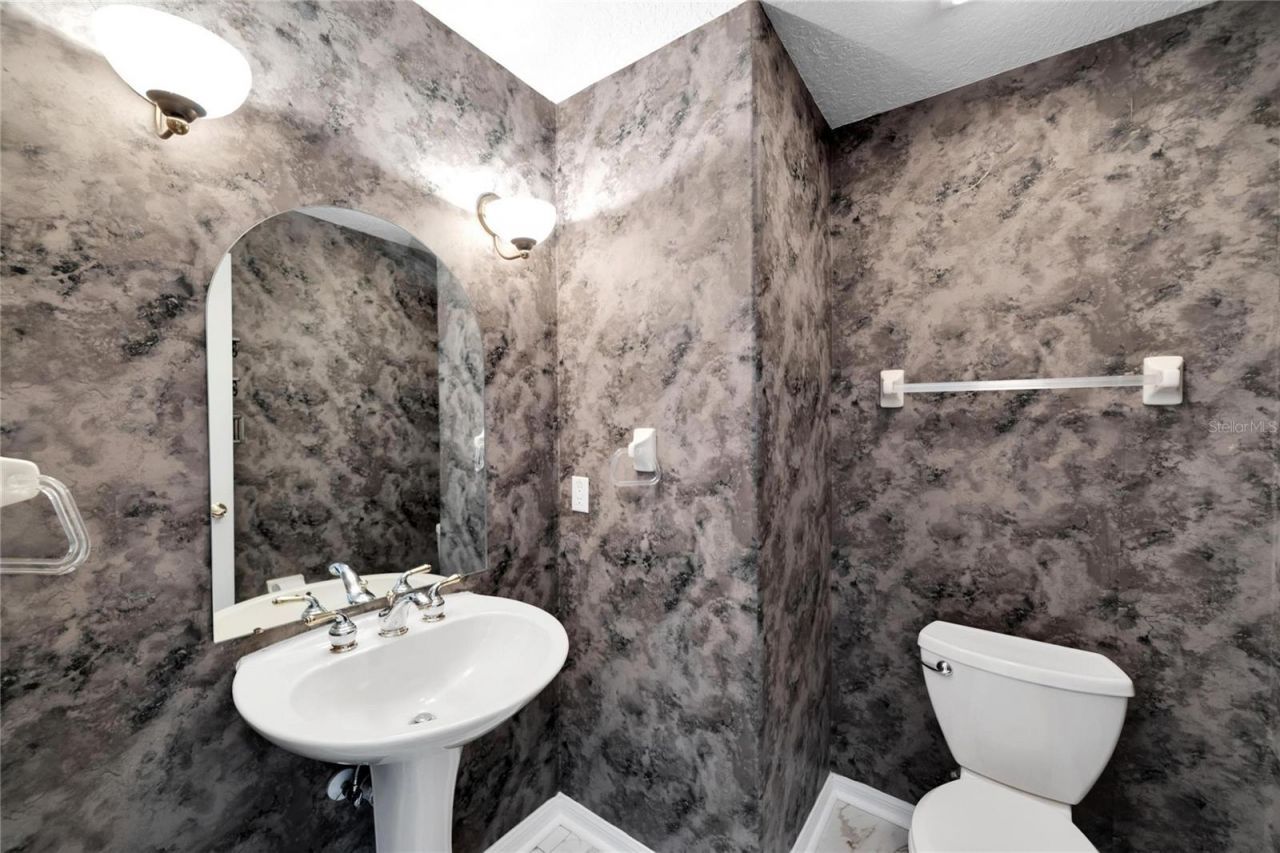 17904 Cachet Isle Drive, Tampa, FL 33647 Photo