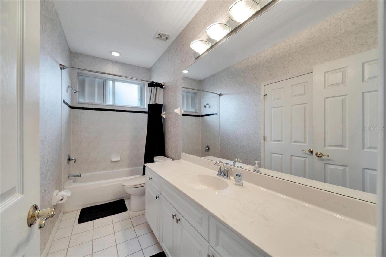 17904 Cachet Isle Drive, Tampa, FL 33647 Photo