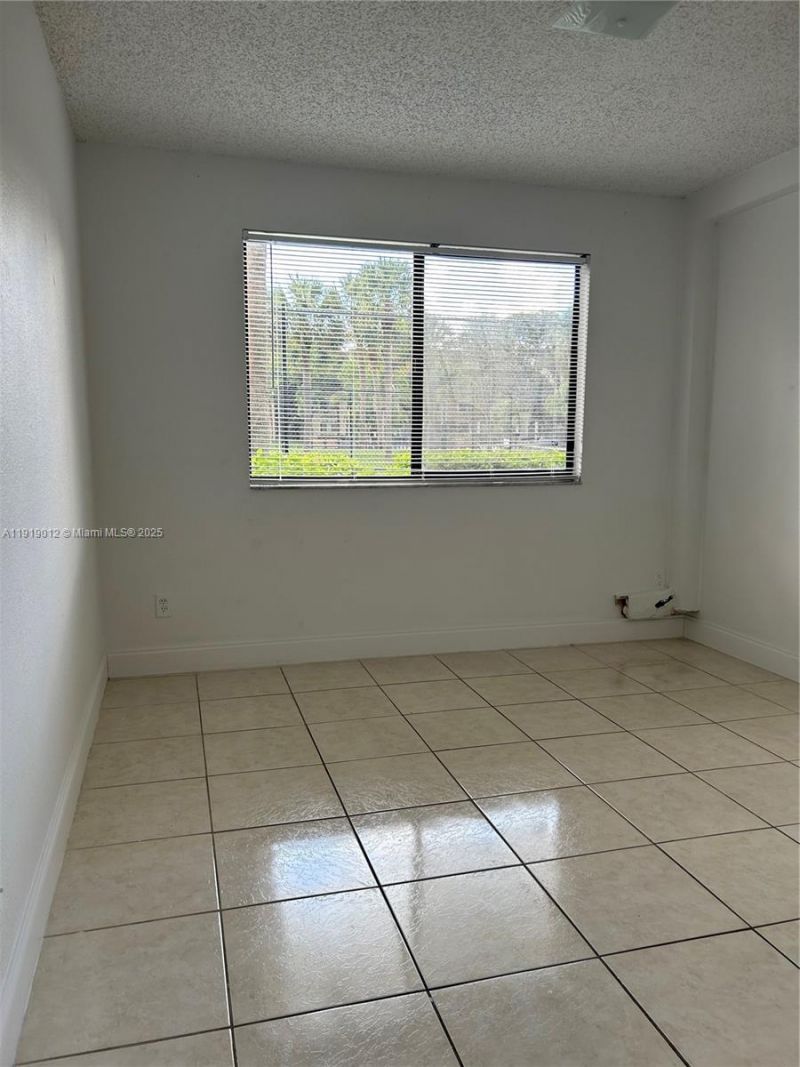 9088 W Atlantic Blvd, Unit 518, Coral Springs, FL 33071 Photo